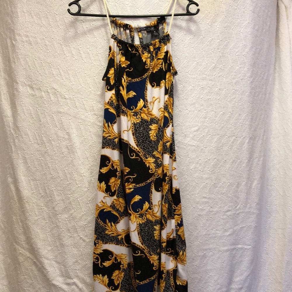 NWOT Love sleeveless floral dress
